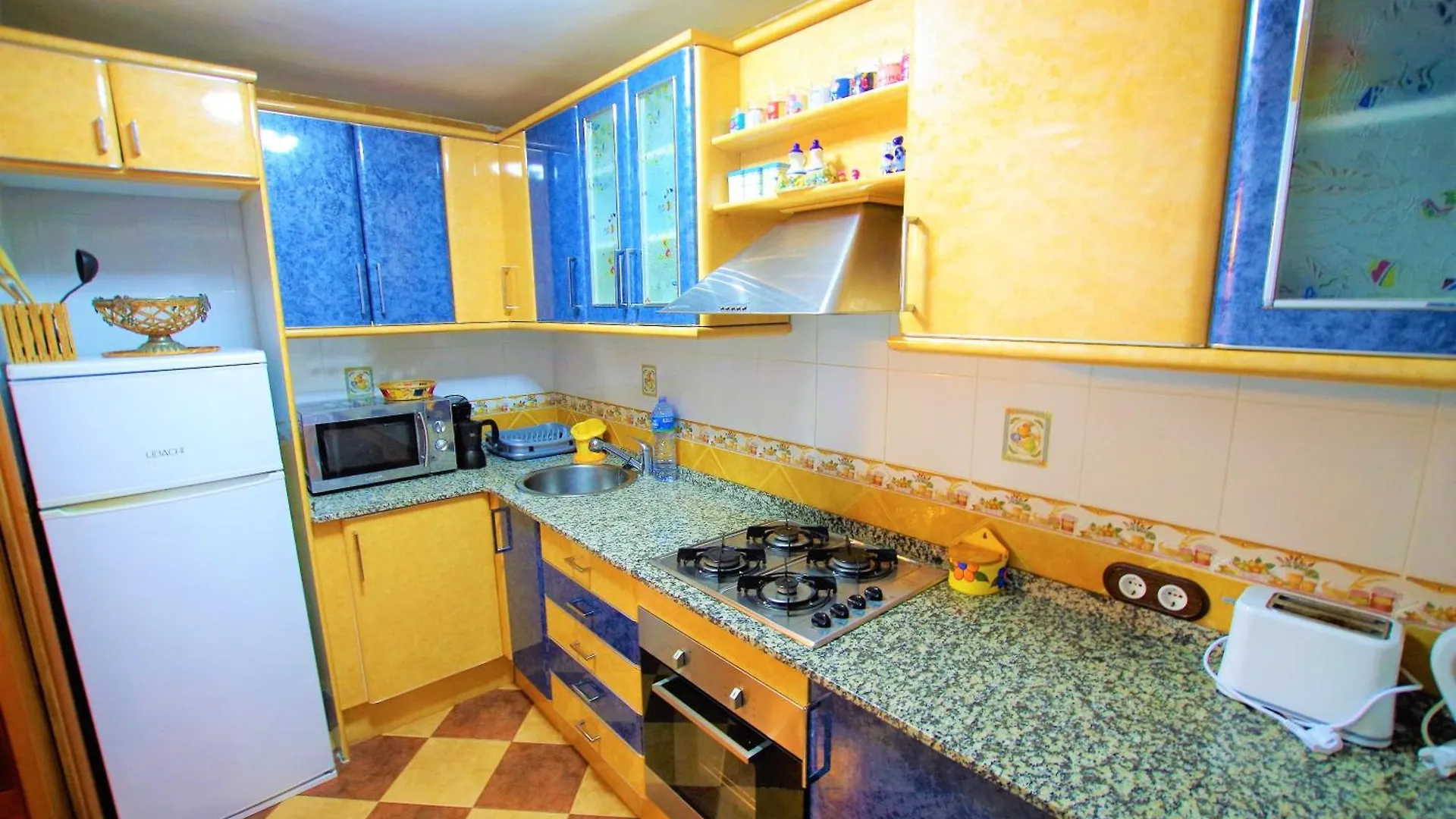 Apartment V&V Lloret- Apartamento Urcasa Lloret de Mar